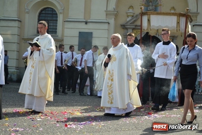 Zdjęcie w galerii na portalu naszraciborz.pl: Procesja Bożego Ciała w Rudach  wiadomości z regionu