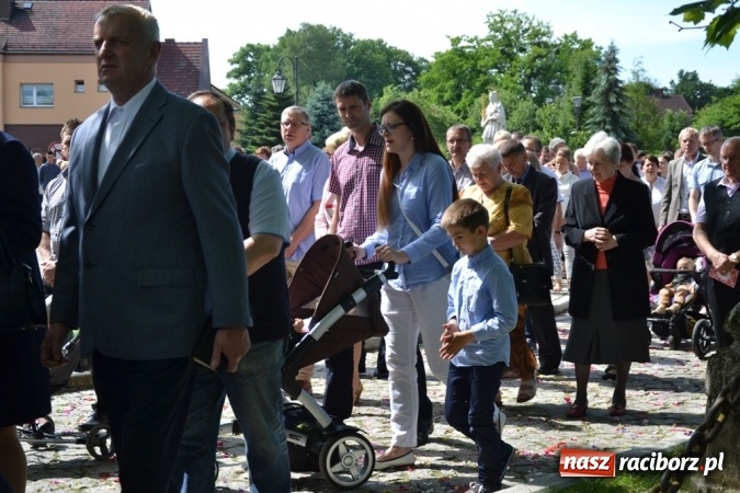 Zdjęcie w galerii na portalu naszraciborz.pl: Procesja Bożego Ciała w Rudach  wiadomości z regionu
