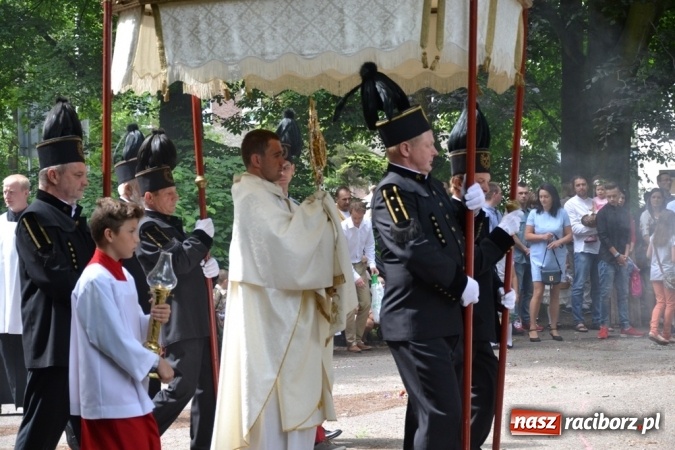Zdjęcie w galerii na portalu naszraciborz.pl: Procesja Bożego Ciała w Rudach  wiadomości z regionu