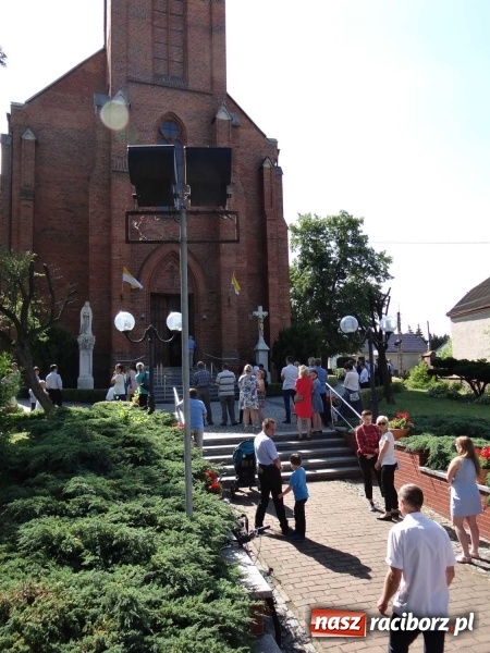 Zdjęcie w galerii na portalu naszraciborz.pl: Procesja Bożego Ciała w parafii Racibórz-Markowice wiadomości z regionu