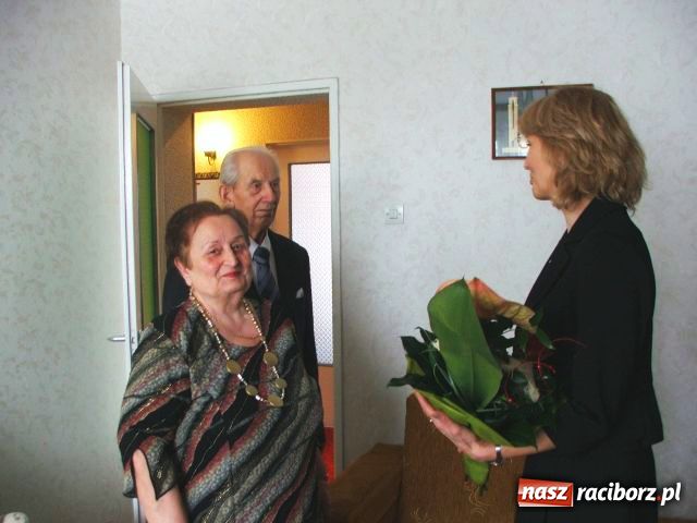 Zdjęcie w galerii na portalu naszraciborz.pl: Mąż na imieniny wiadomości z regionu