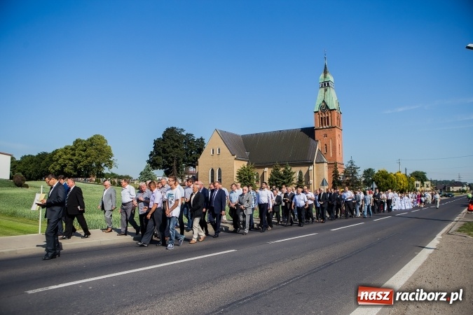 Zdjęcie w galerii na portalu naszraciborz.pl: Procesja Bożego Ciała w Studziennej wiadomości z regionu