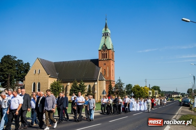 Zdjęcie w galerii na portalu naszraciborz.pl: Procesja Bożego Ciała w Studziennej wiadomości z regionu