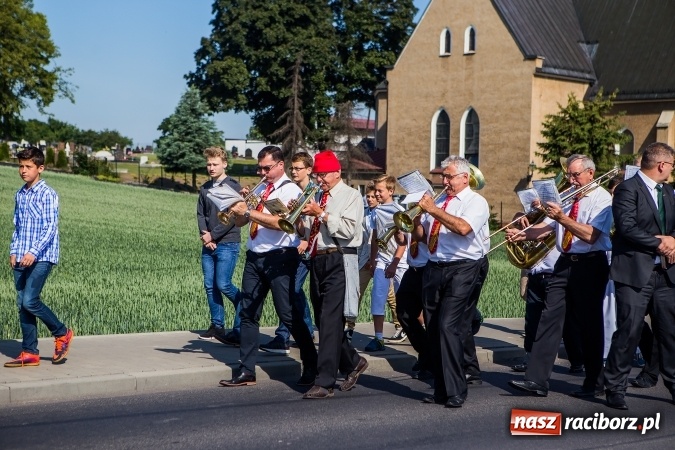 Zdjęcie w galerii na portalu naszraciborz.pl: Procesja Bożego Ciała w Studziennej wiadomości z regionu
