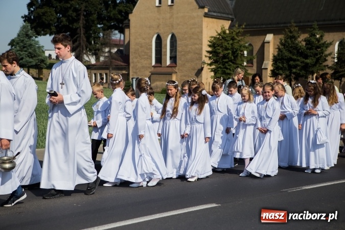 Zdjęcie w galerii na portalu naszraciborz.pl: Procesja Bożego Ciała w Studziennej wiadomości z regionu