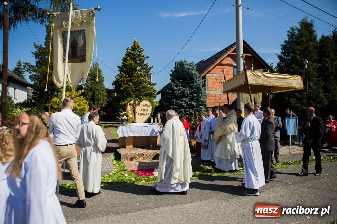 Zdjęcie w galerii na portalu naszraciborz.pl: Procesja Bożego Ciała w Studziennej wiadomości z regionu