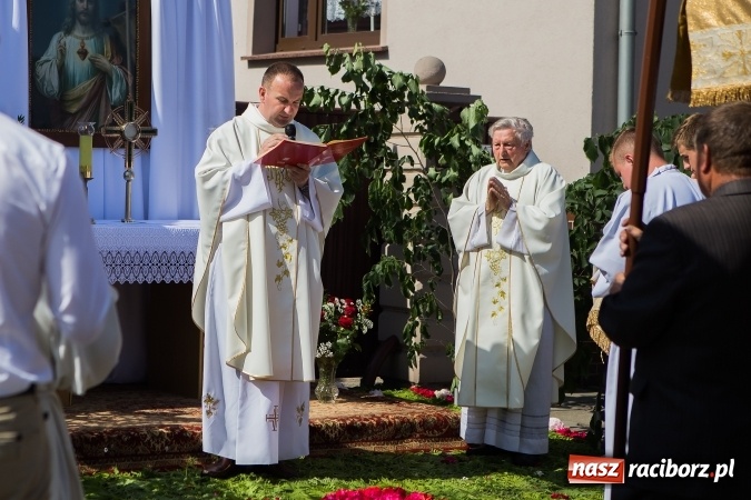 Zdjęcie w galerii na portalu naszraciborz.pl: Procesja Bożego Ciała w Studziennej wiadomości z regionu