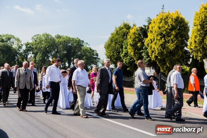 Zdjęcie w galerii na portalu naszraciborz.pl: Procesja Bożego Ciała w Studziennej wiadomości z regionu