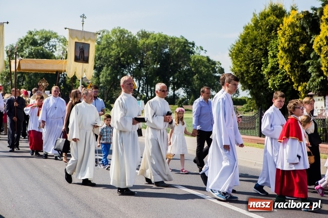 Zdjęcie w galerii na portalu naszraciborz.pl: Procesja Bożego Ciała w Studziennej wiadomości z regionu