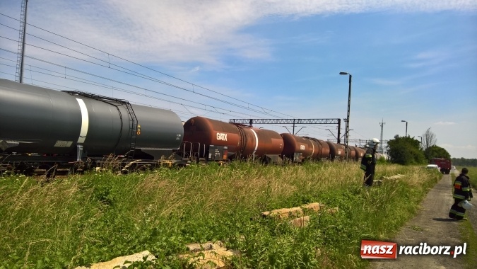 Zdjęcie w galerii na portalu naszraciborz.pl: Groźny wyciek etanolu w Chałupkach  wiadomości z regionu