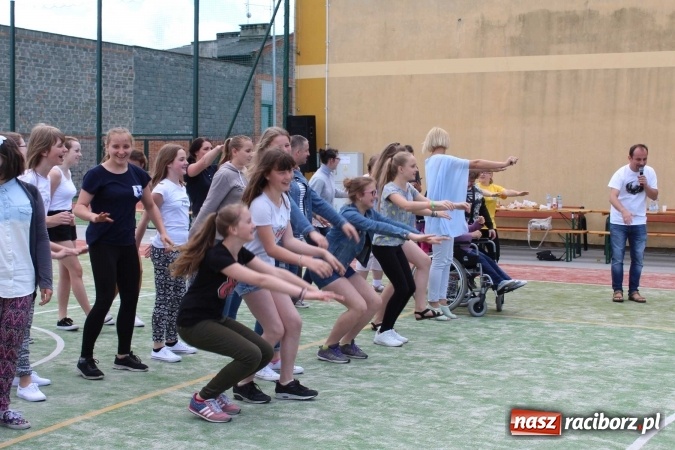 Zdjęcie w galerii na portalu naszraciborz.pl: W Bieńkowicach po raz pierwszy zorganizowano Szkolny Dzień Integracji  wiadomości z regionu