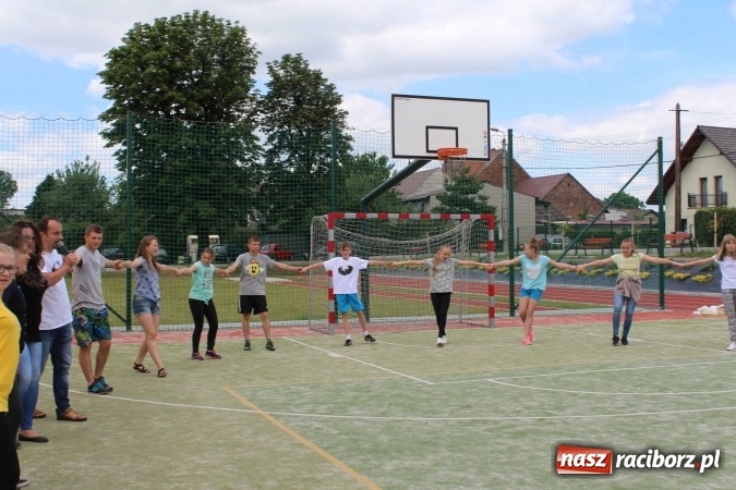 Zdjęcie w galerii na portalu naszraciborz.pl: W Bieńkowicach po raz pierwszy zorganizowano Szkolny Dzień Integracji  wiadomości z regionu