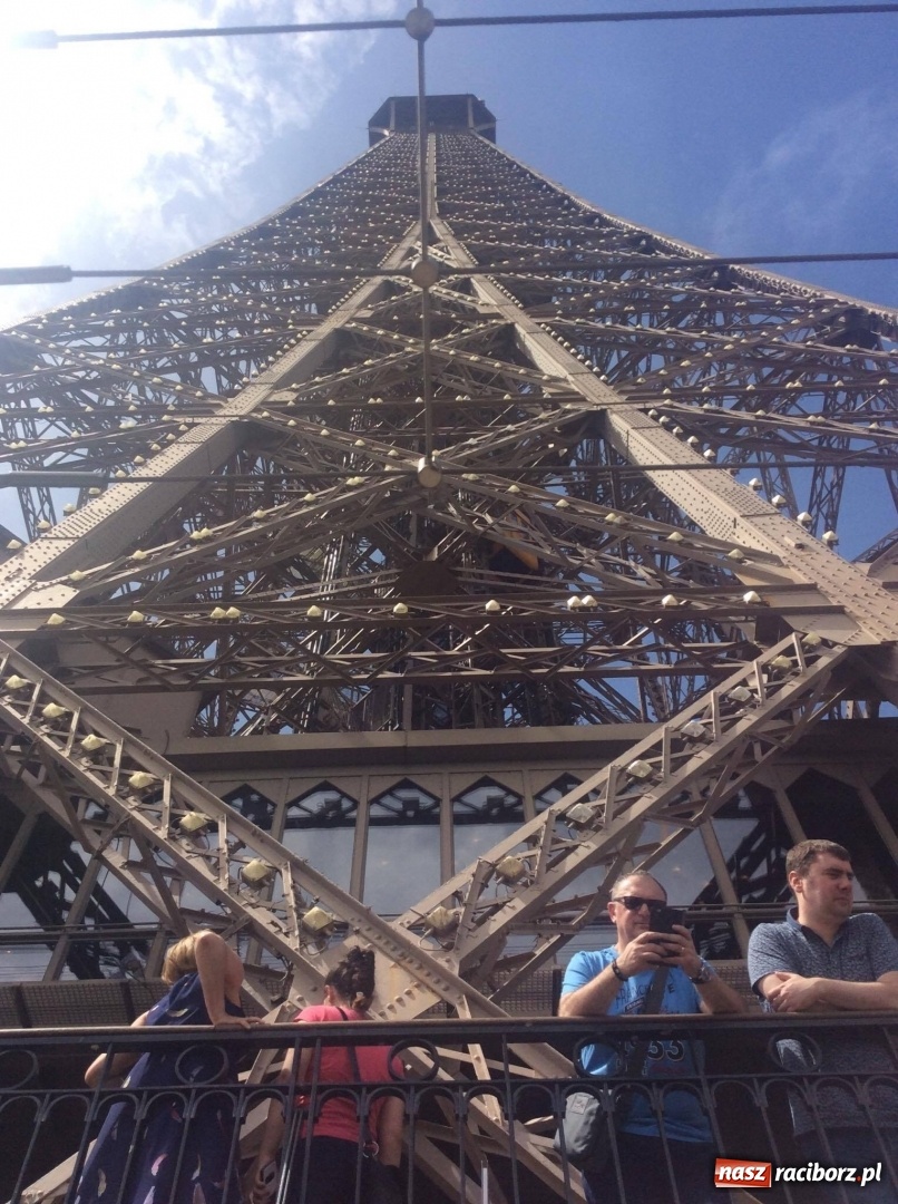 Zdjęcie w galerii na portalu naszraciborz.pl: Uczniowie ZSO nr 1 uczestniczyli w warsztatach językowych w Paryżu wiadomości z regionu