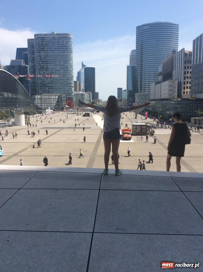 Zdjęcie w galerii na portalu naszraciborz.pl: Uczniowie ZSO nr 1 uczestniczyli w warsztatach językowych w Paryżu wiadomości z regionu