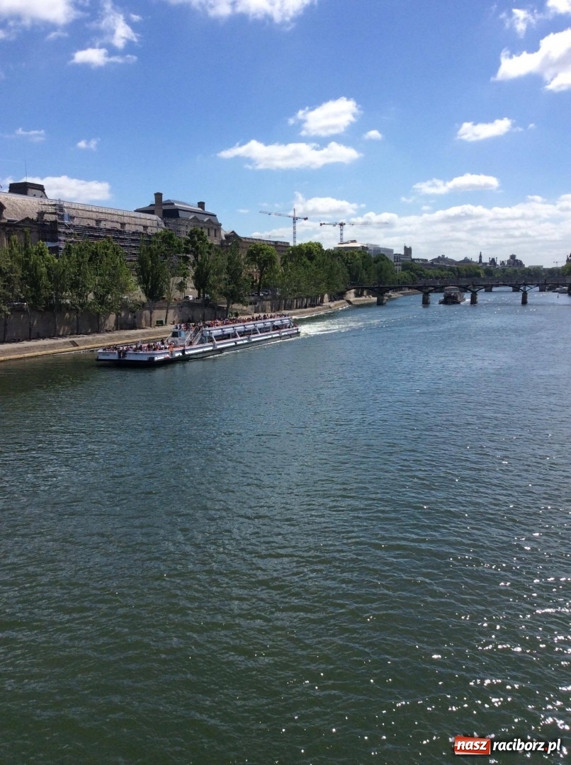 Zdjęcie w galerii na portalu naszraciborz.pl: Uczniowie ZSO nr 1 uczestniczyli w warsztatach językowych w Paryżu wiadomości z regionu