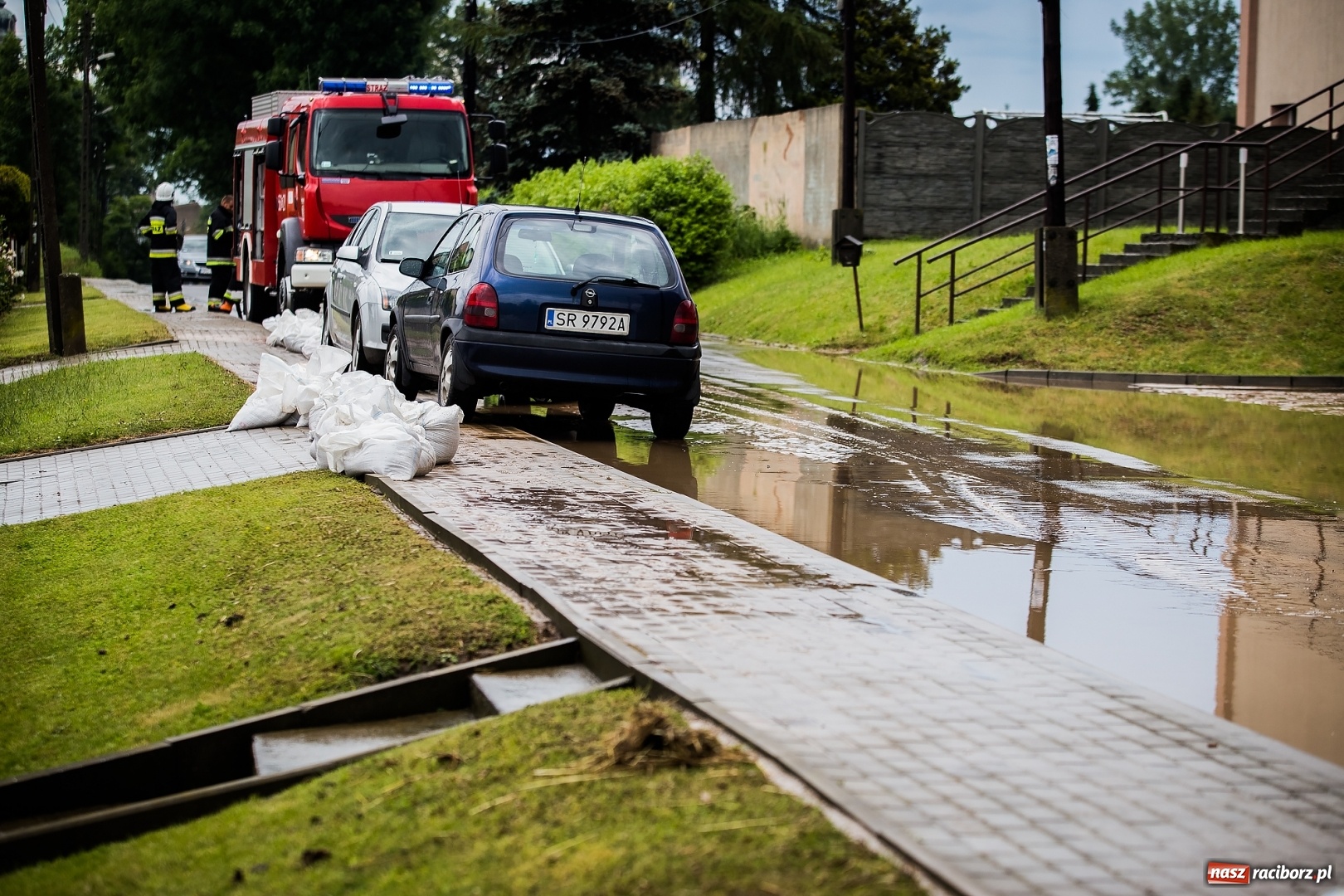 Zdjęcie w galerii na portalu naszraciborz.pl: Intensywne opady deszczu spowodowały podtopienia w gminie Krzanowice wiadomości z regionu