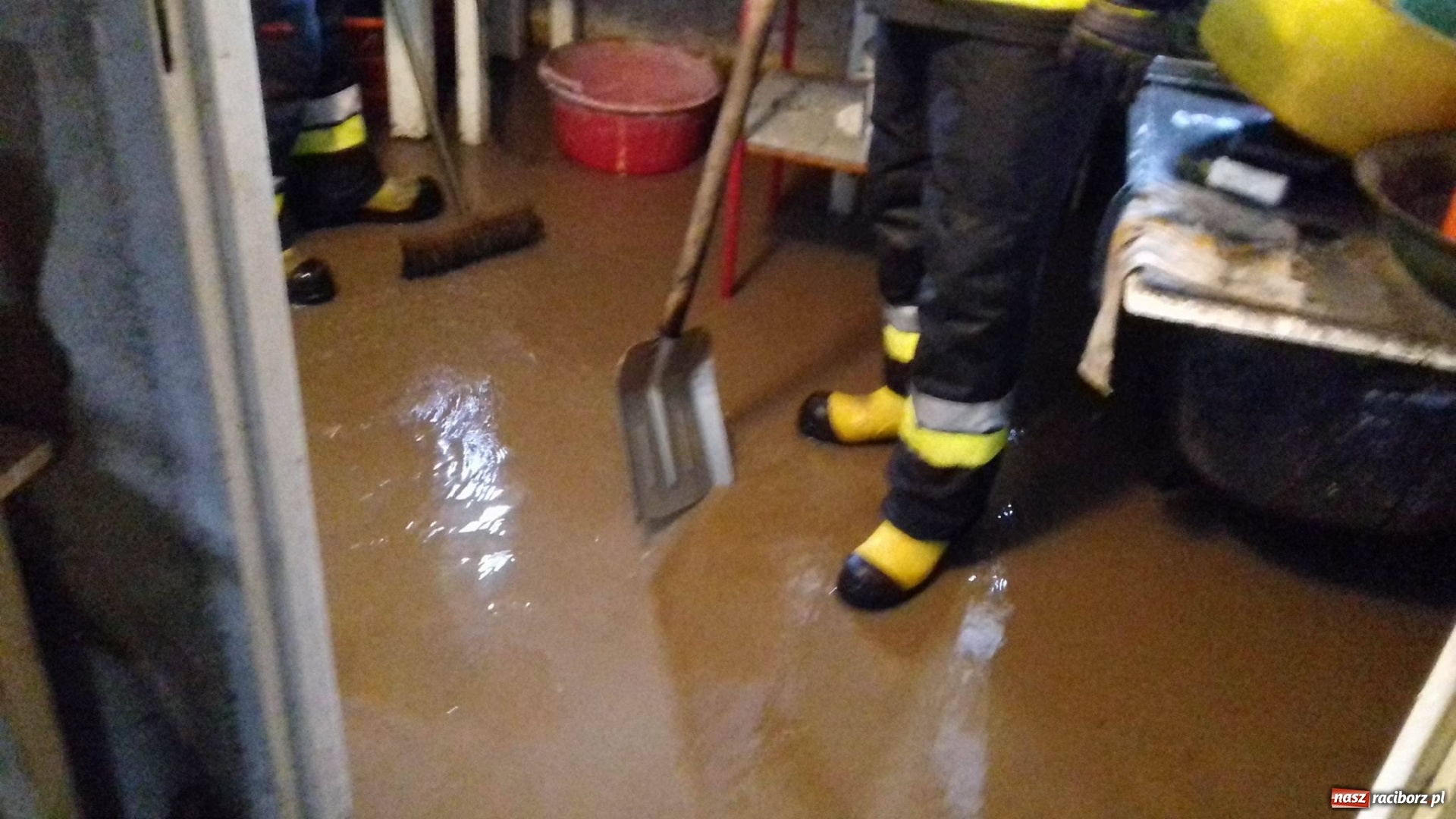 Zdjęcie w galerii na portalu naszraciborz.pl: Intensywne opady deszczu spowodowały podtopienia w gminie Krzanowice wiadomości z regionu