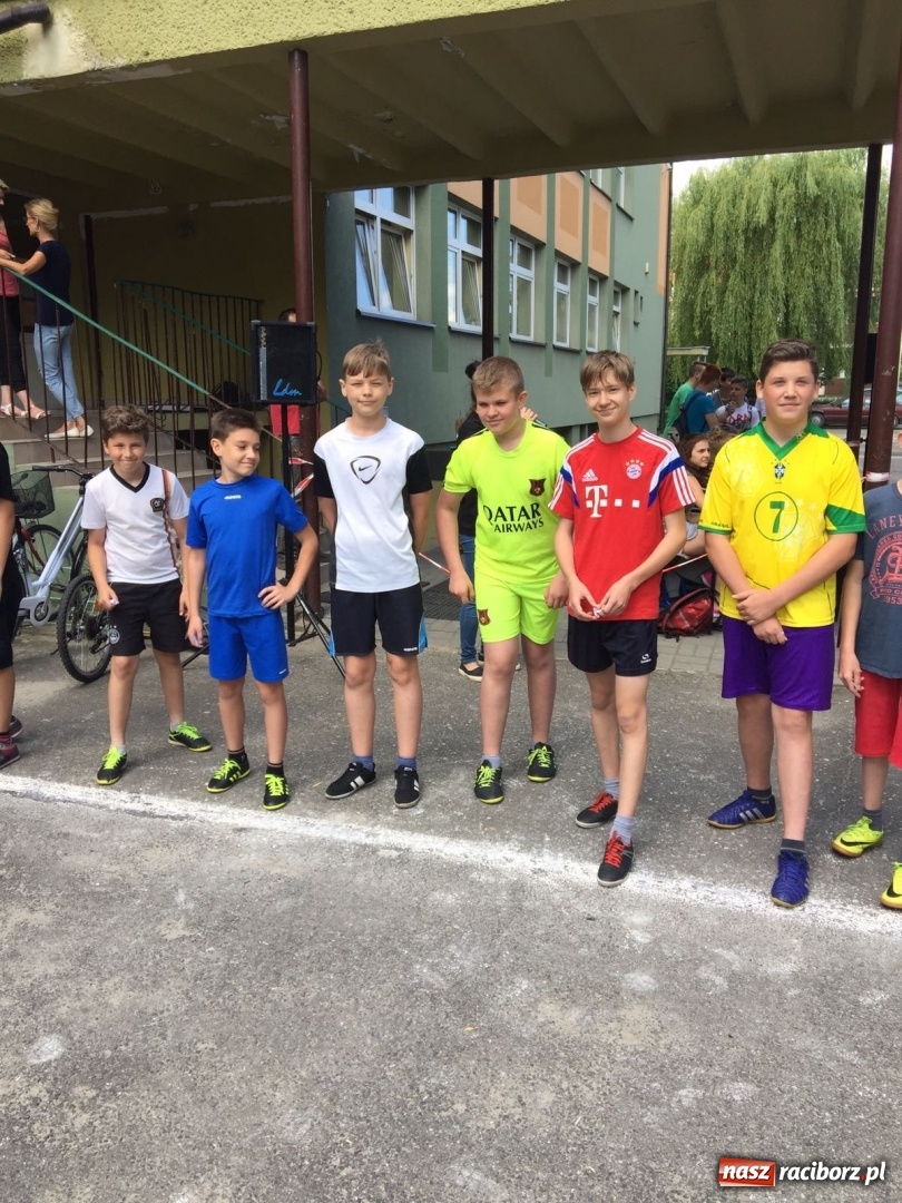 Zdjęcie w galerii na portalu naszraciborz.pl: XXXIV Wiosenne Biegi Przełajowe w Kuźni Raciborskiej wiadomości z regionu