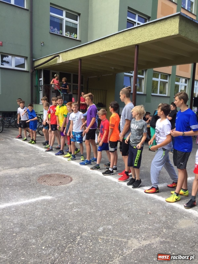 Zdjęcie w galerii na portalu naszraciborz.pl: XXXIV Wiosenne Biegi Przełajowe w Kuźni Raciborskiej wiadomości z regionu