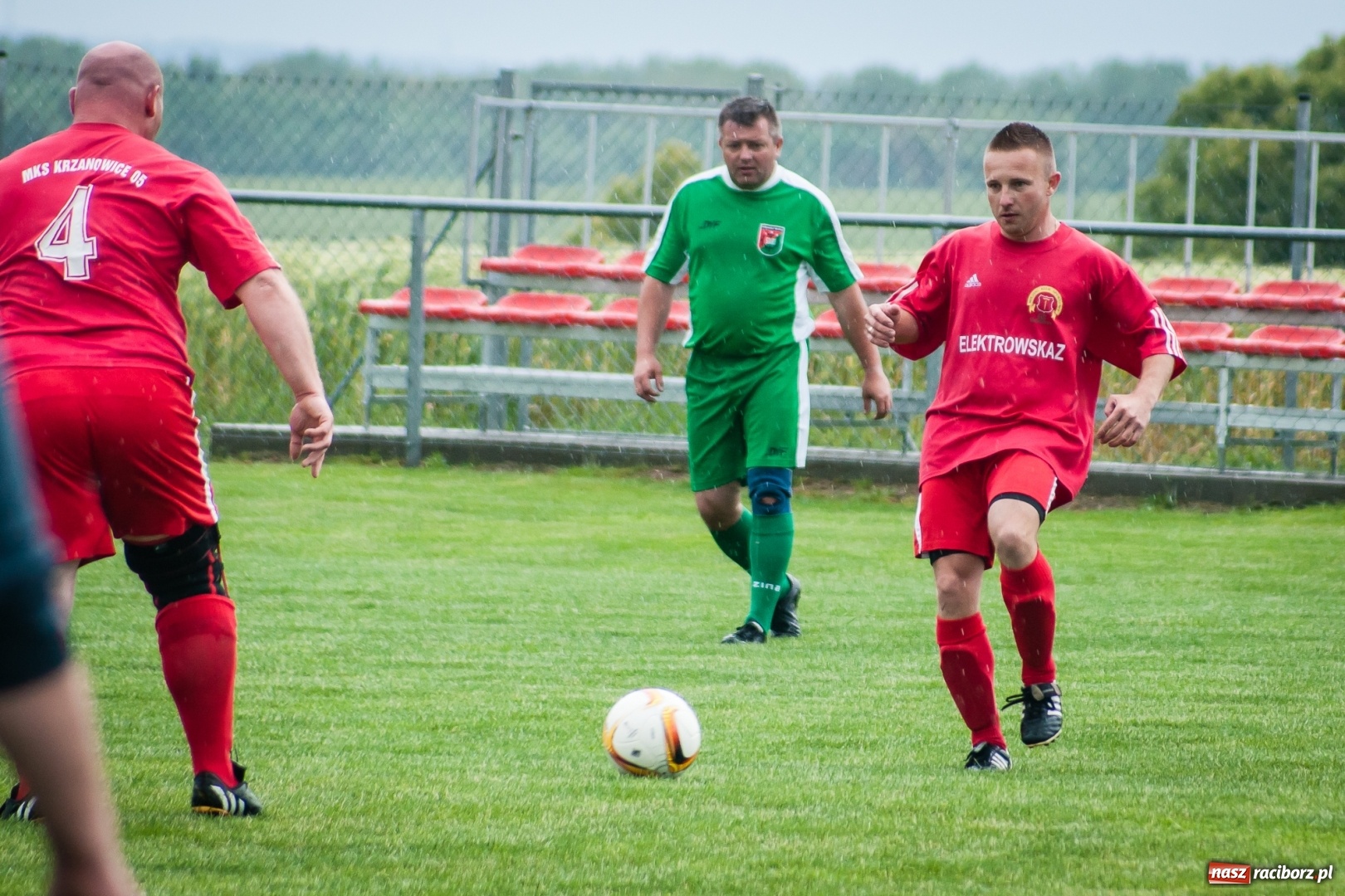 Zdjęcie w galerii na portalu naszraciborz.pl: Turniej oldbojów. Zespół Borucina najlepszy wiadomości z regionu