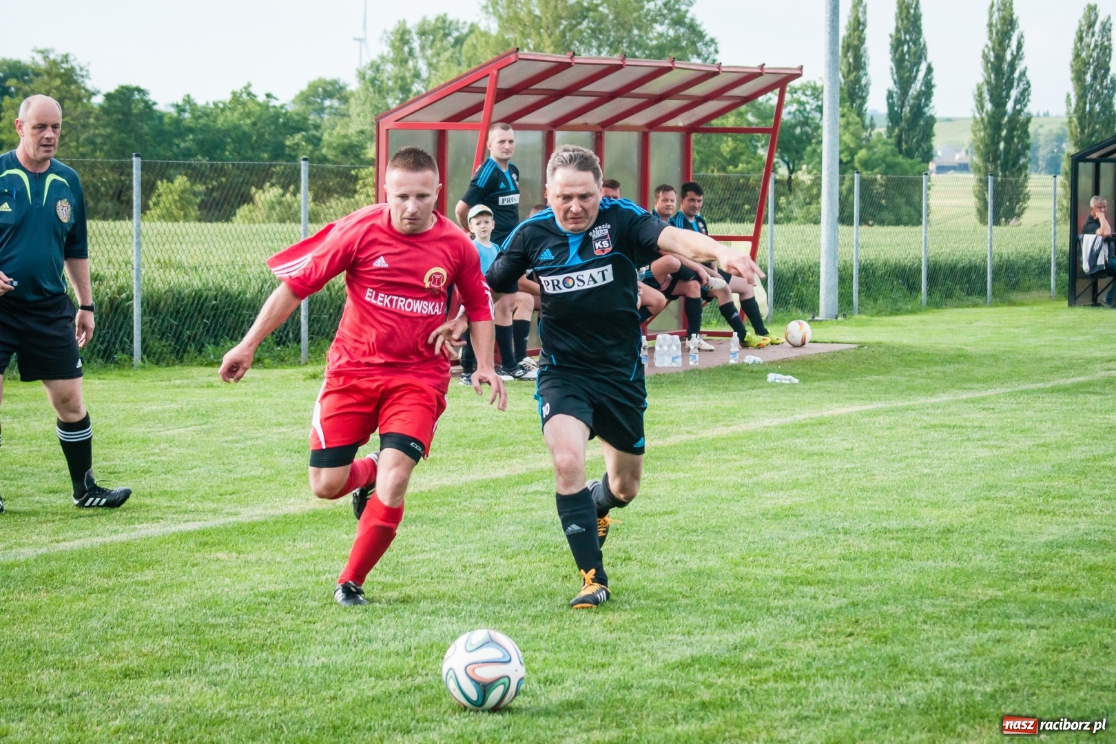 Zdjęcie w galerii na portalu naszraciborz.pl: Turniej oldbojów. Zespół Borucina najlepszy wiadomości z regionu