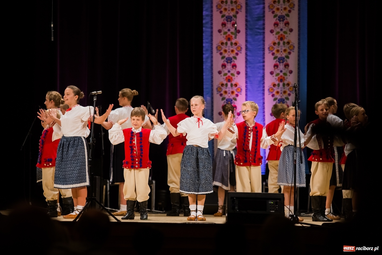 Zdjęcie w galerii na portalu naszraciborz.pl: Śląsk - kraina wielu kultur - koncert w Raciborskim Centrum Kultury wiadomości z regionu