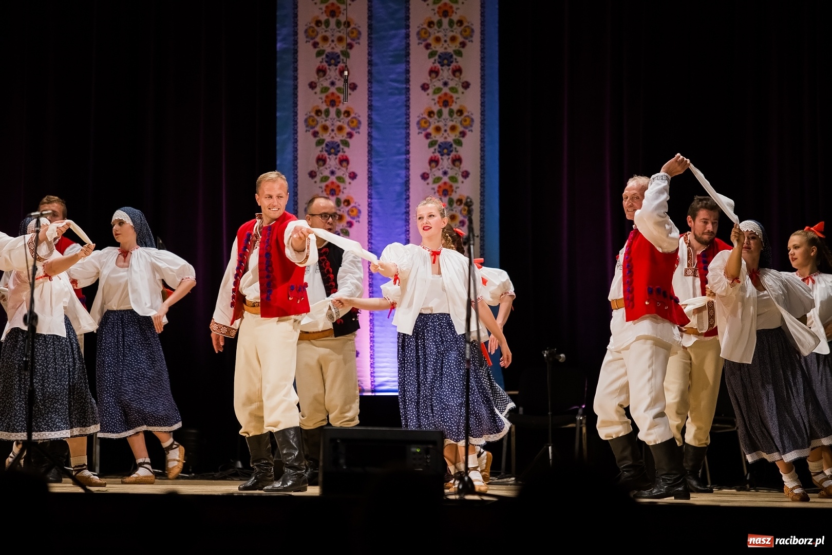 Zdjęcie w galerii na portalu naszraciborz.pl: Śląsk - kraina wielu kultur - koncert w Raciborskim Centrum Kultury wiadomości z regionu