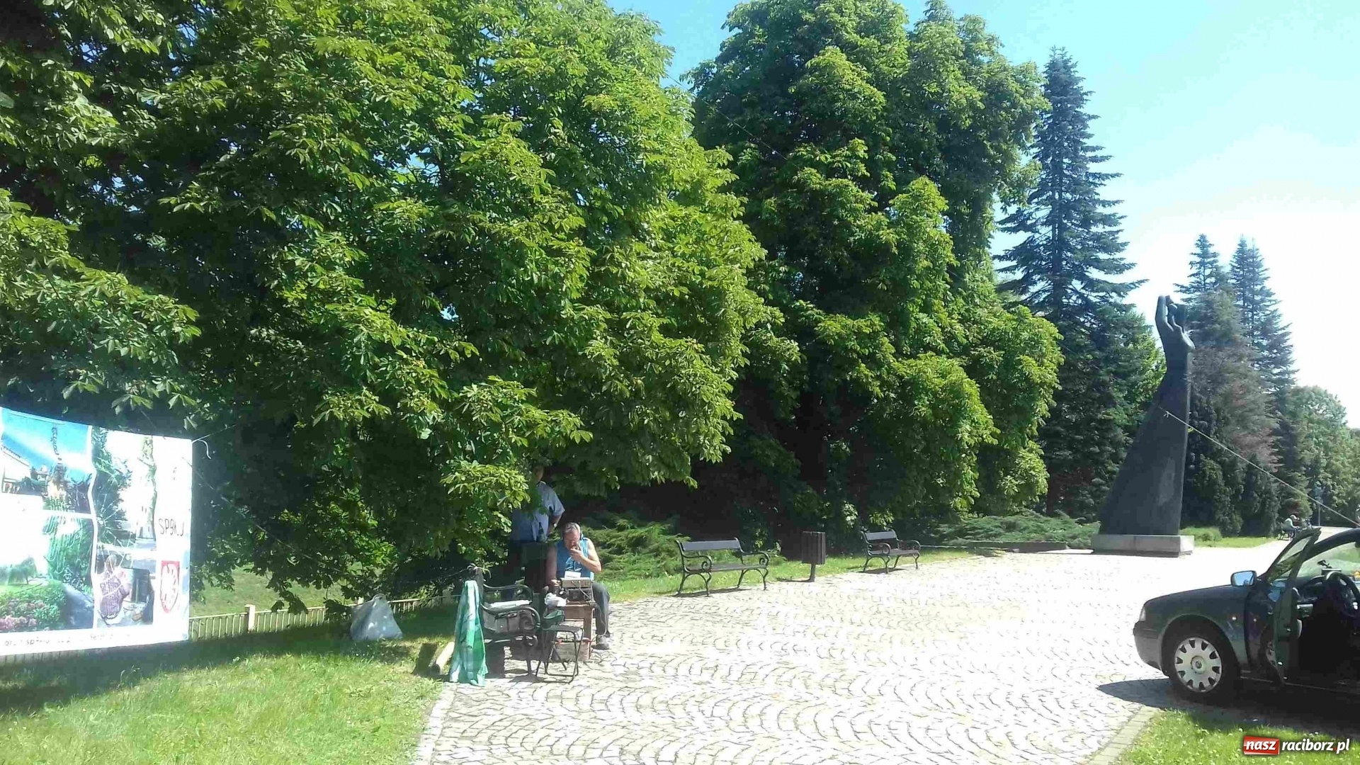 Zdjęcie w galerii na portalu naszraciborz.pl: HF800RC w plenerze podczas Dni Raciborza wiadomości z regionu