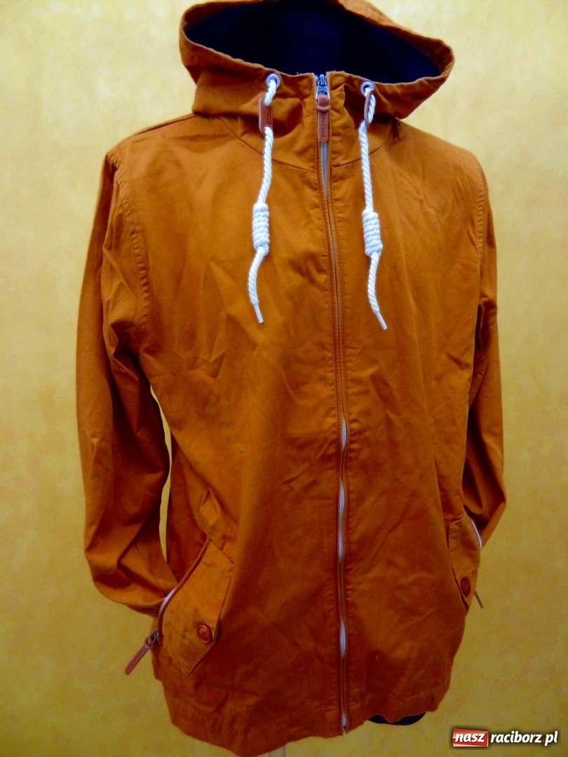 Zdjęcie w galerii na portalu naszraciborz.pl: Uwaga, uwaga! W poniedziałek 19 czerwca wielka dostawa odzieży z metką. Zara, Mango, Bershka, Mohito, Cropp, Reserved wiadomości z regionu