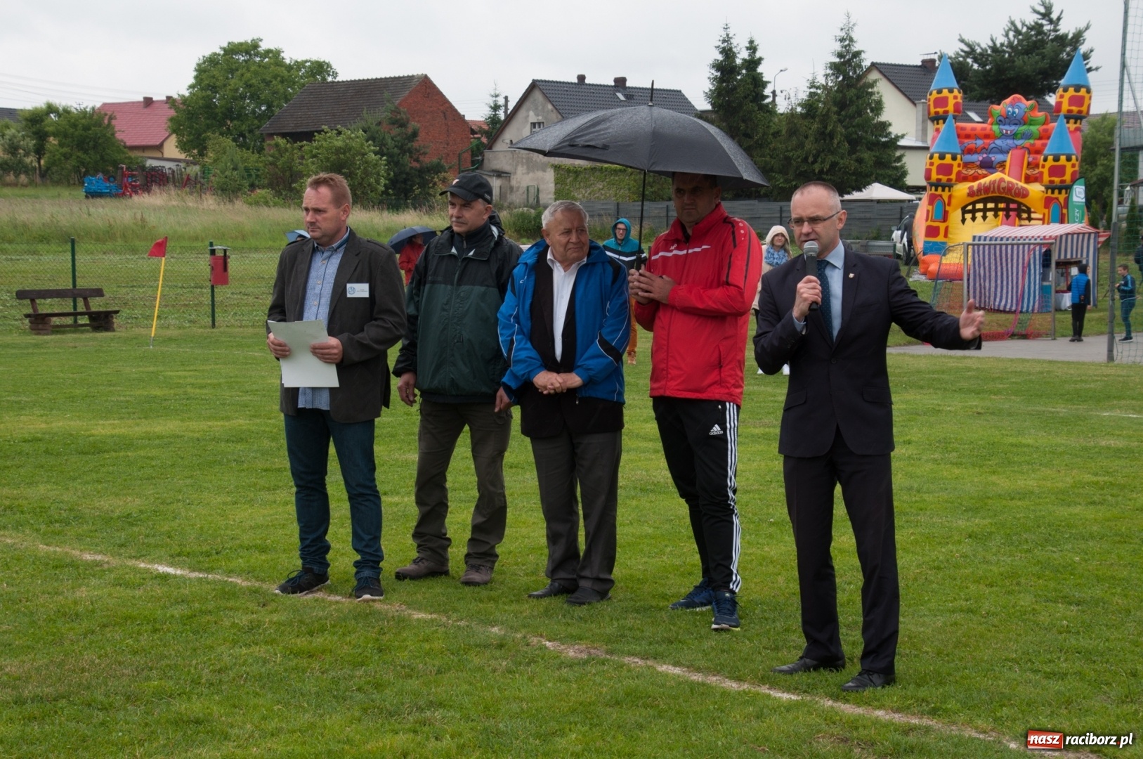 Zdjęcie w galerii na portalu naszraciborz.pl: Raków Częstochowa zwycięzcą turnieju piłki nożnej zorganizowanego przez LKS 07 Markowice wiadomości z regionu