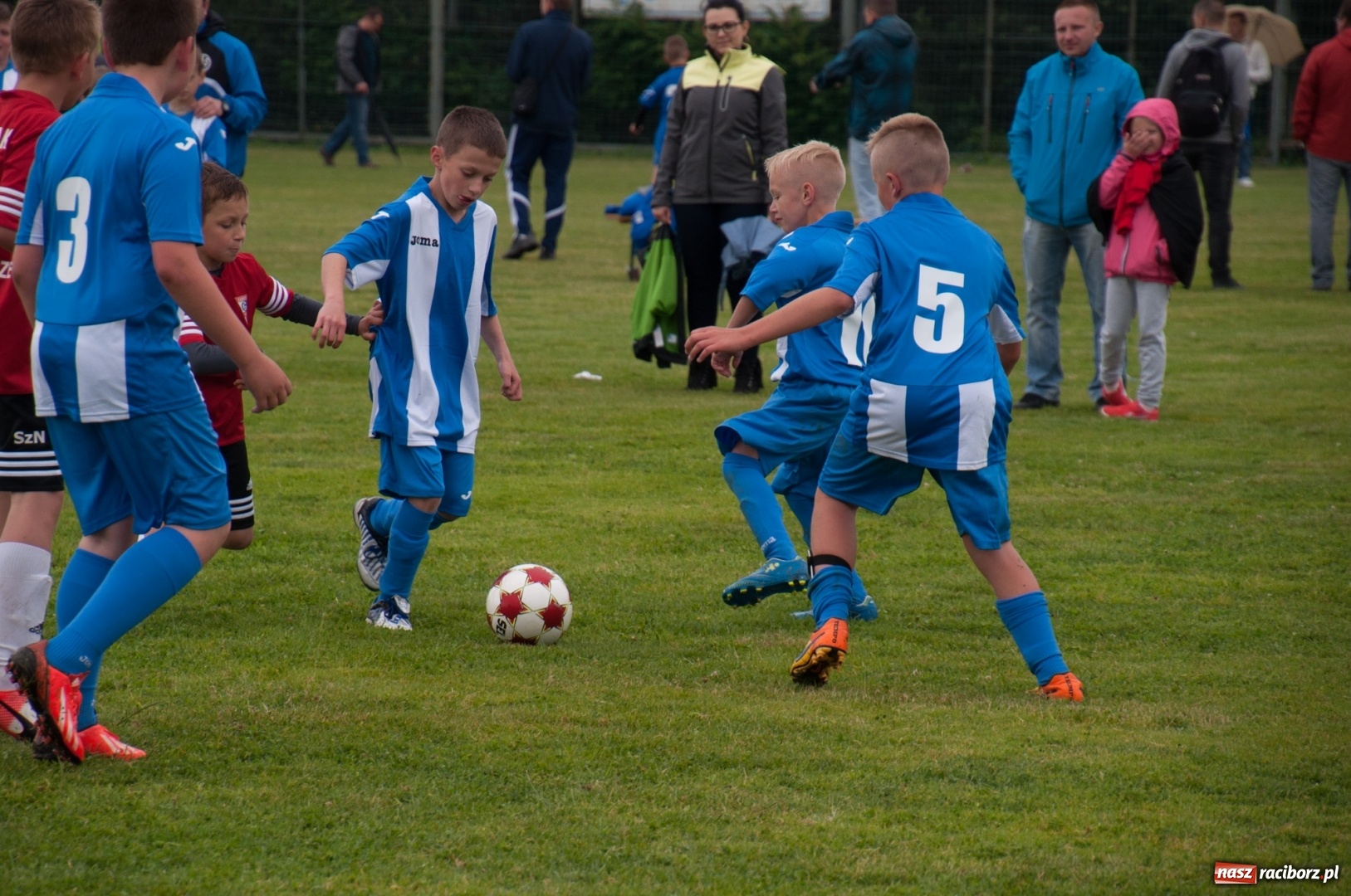 Zdjęcie w galerii na portalu naszraciborz.pl: Raków Częstochowa zwycięzcą turnieju piłki nożnej zorganizowanego przez LKS 07 Markowice wiadomości z regionu