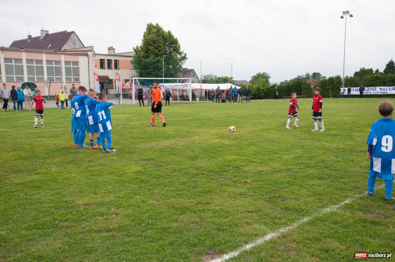 Zdjęcie w galerii na portalu naszraciborz.pl: Raków Częstochowa zwycięzcą turnieju piłki nożnej zorganizowanego przez LKS 07 Markowice wiadomości z regionu
