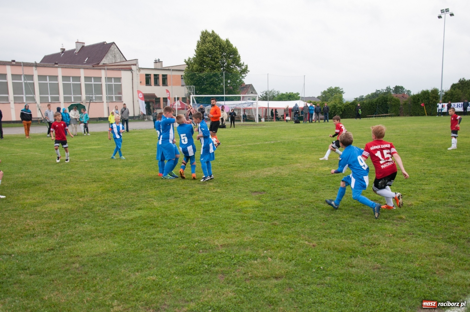 Zdjęcie w galerii na portalu naszraciborz.pl: Raków Częstochowa zwycięzcą turnieju piłki nożnej zorganizowanego przez LKS 07 Markowice wiadomości z regionu