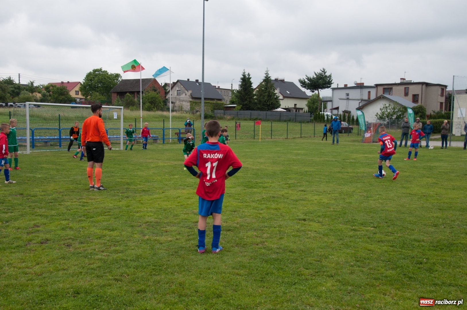 Zdjęcie w galerii na portalu naszraciborz.pl: Raków Częstochowa zwycięzcą turnieju piłki nożnej zorganizowanego przez LKS 07 Markowice wiadomości z regionu