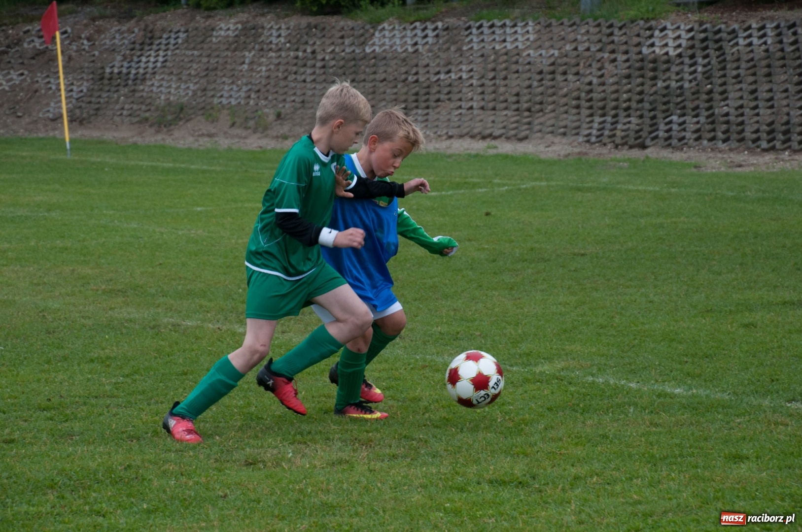 Zdjęcie w galerii na portalu naszraciborz.pl: Raków Częstochowa zwycięzcą turnieju piłki nożnej zorganizowanego przez LKS 07 Markowice wiadomości z regionu