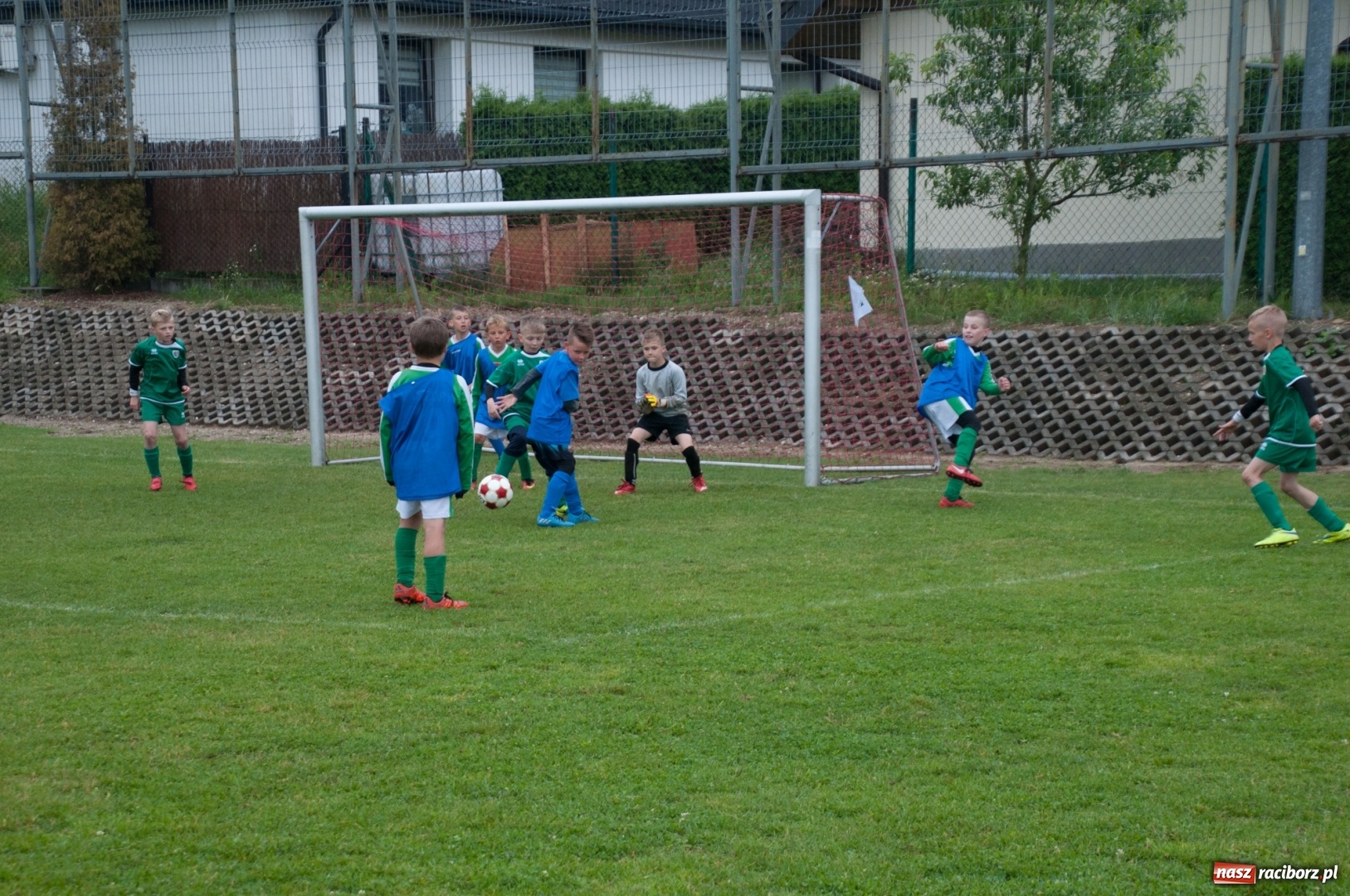 Zdjęcie w galerii na portalu naszraciborz.pl: Raków Częstochowa zwycięzcą turnieju piłki nożnej zorganizowanego przez LKS 07 Markowice wiadomości z regionu