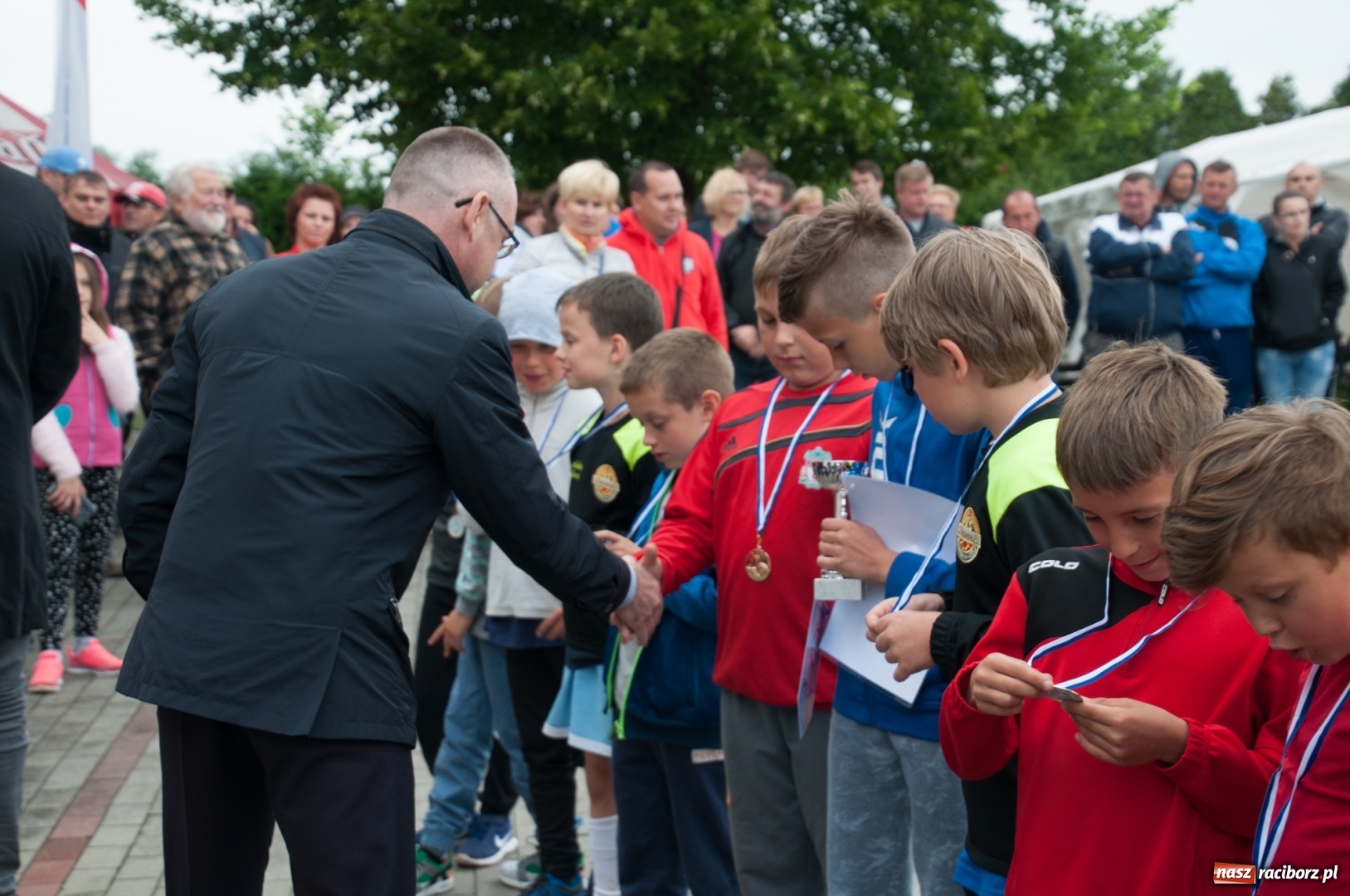 Zdjęcie w galerii na portalu naszraciborz.pl: Raków Częstochowa zwycięzcą turnieju piłki nożnej zorganizowanego przez LKS 07 Markowice wiadomości z regionu