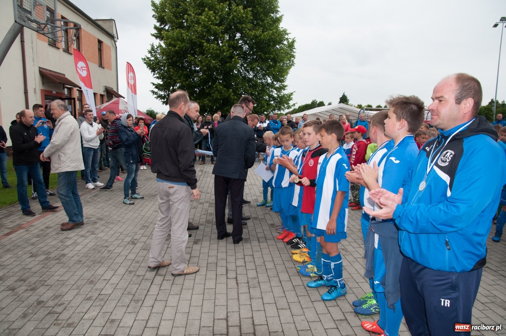 Zdjęcie w galerii na portalu naszraciborz.pl: Raków Częstochowa zwycięzcą turnieju piłki nożnej zorganizowanego przez LKS 07 Markowice wiadomości z regionu
