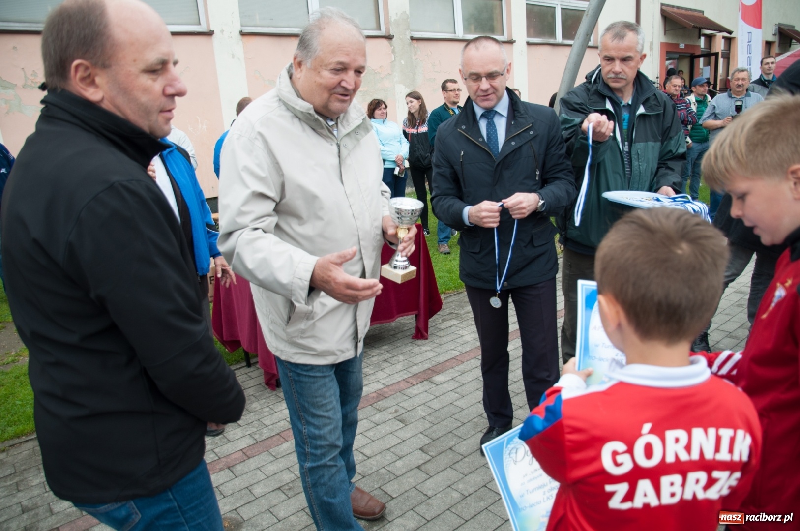 Zdjęcie w galerii na portalu naszraciborz.pl: Raków Częstochowa zwycięzcą turnieju piłki nożnej zorganizowanego przez LKS 07 Markowice wiadomości z regionu
