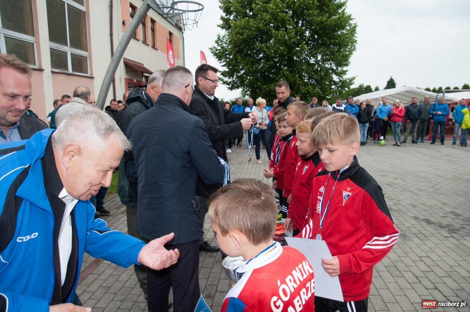 Zdjęcie w galerii na portalu naszraciborz.pl: Raków Częstochowa zwycięzcą turnieju piłki nożnej zorganizowanego przez LKS 07 Markowice wiadomości z regionu