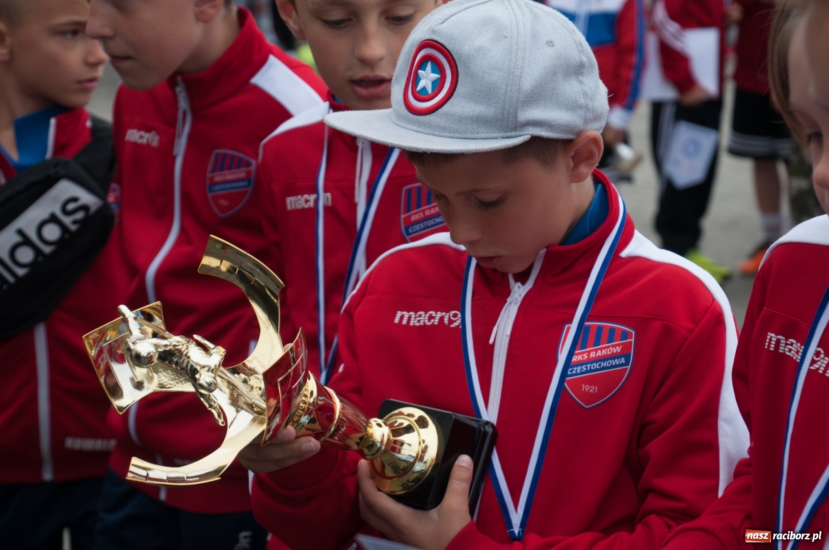 Zdjęcie w galerii na portalu naszraciborz.pl: Raków Częstochowa zwycięzcą turnieju piłki nożnej zorganizowanego przez LKS 07 Markowice wiadomości z regionu