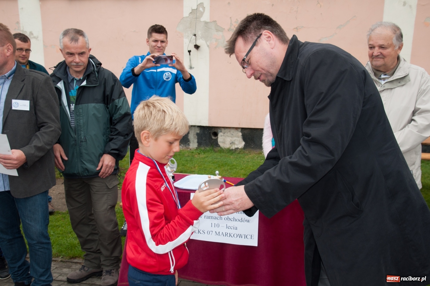 Zdjęcie w galerii na portalu naszraciborz.pl: Raków Częstochowa zwycięzcą turnieju piłki nożnej zorganizowanego przez LKS 07 Markowice wiadomości z regionu