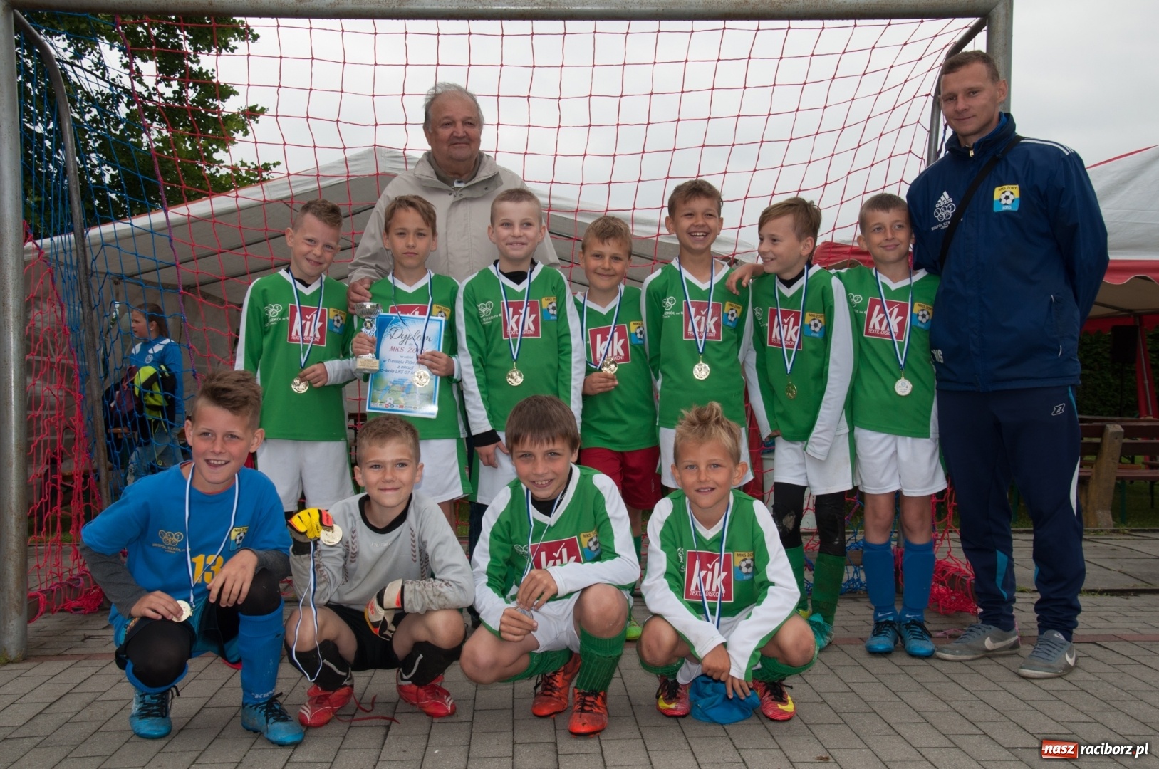 Zdjęcie w galerii na portalu naszraciborz.pl: Raków Częstochowa zwycięzcą turnieju piłki nożnej zorganizowanego przez LKS 07 Markowice wiadomości z regionu