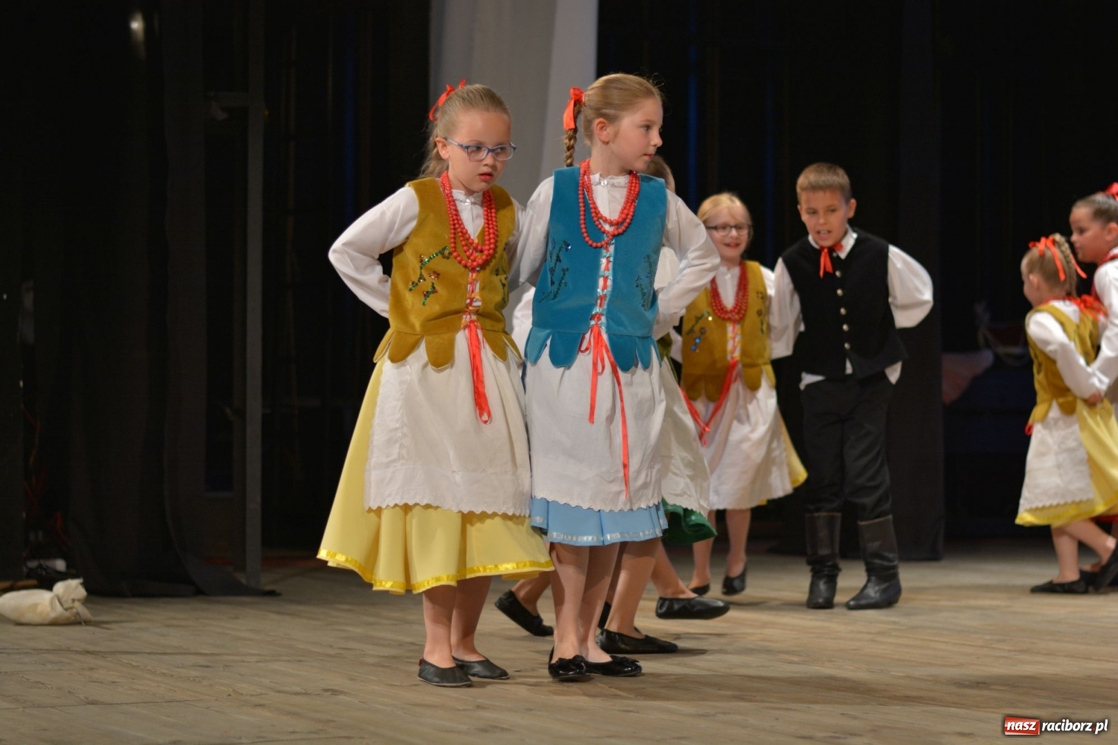 Zdjęcie w galerii na portalu naszraciborz.pl: Folklorem malowane - Strzecha podsumowała sezon artystyczny wiadomości z regionu