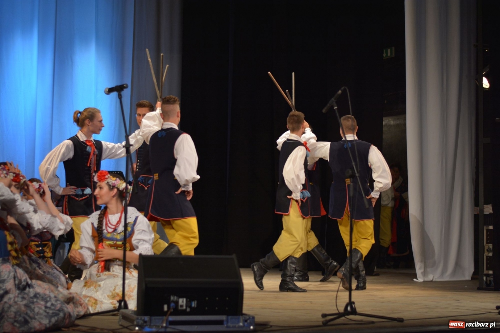 Zdjęcie w galerii na portalu naszraciborz.pl: Folklorem malowane - Strzecha podsumowała sezon artystyczny wiadomości z regionu