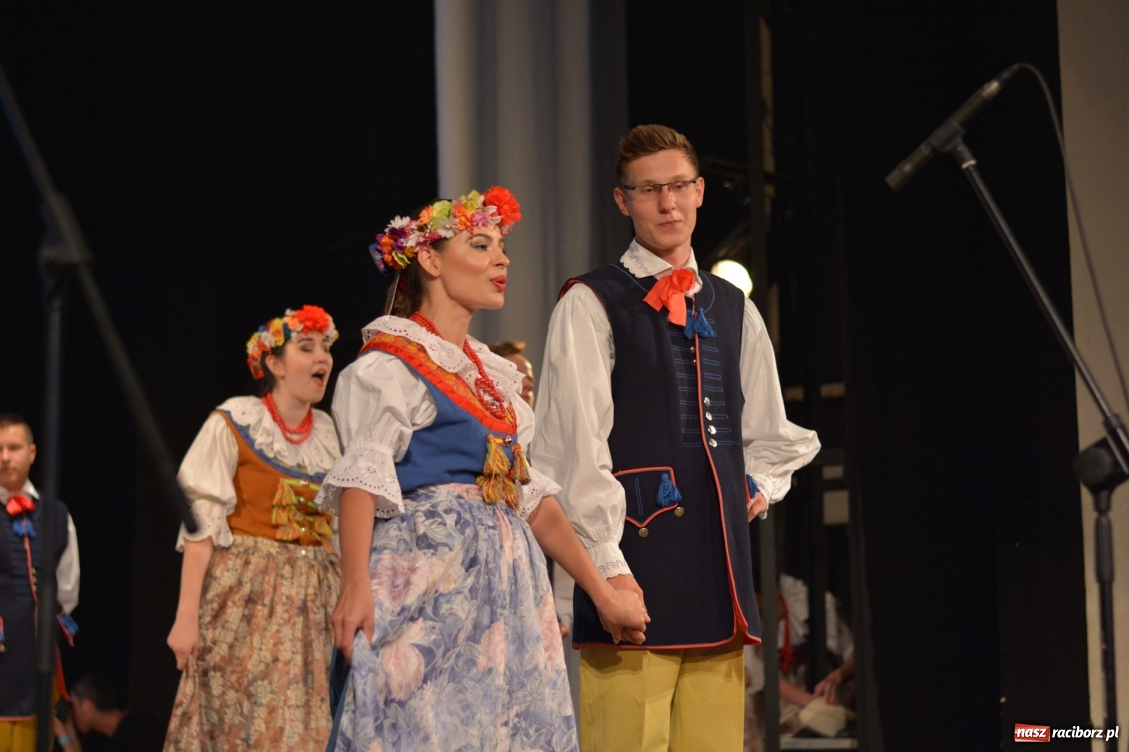 Zdjęcie w galerii na portalu naszraciborz.pl: Folklorem malowane - Strzecha podsumowała sezon artystyczny wiadomości z regionu