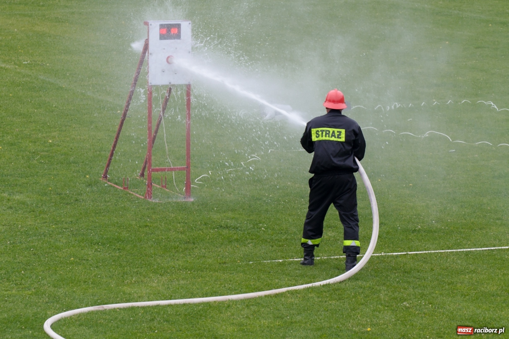 Zdjęcie w galerii na portalu naszraciborz.pl: Druhowie seniorzy rywalizowali w Owsiszczach. Oldboje w dobrej formie!  wiadomości z regionu