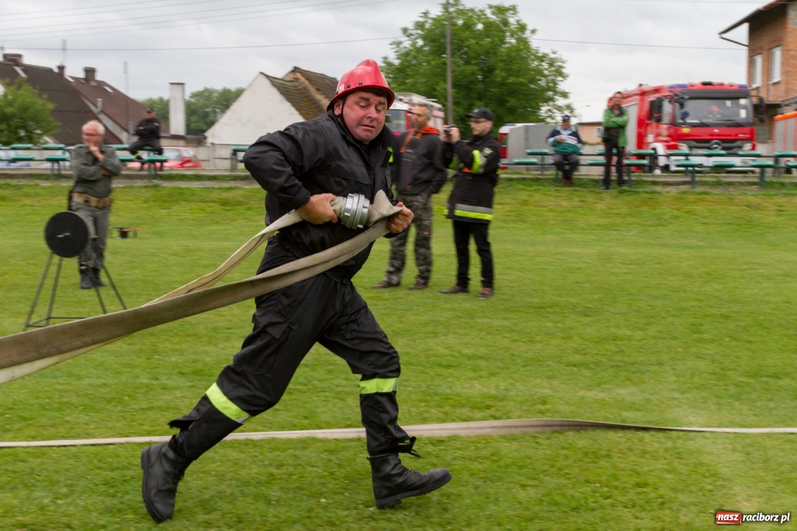 Zdjęcie w galerii na portalu naszraciborz.pl: Druhowie seniorzy rywalizowali w Owsiszczach. Oldboje w dobrej formie!  wiadomości z regionu