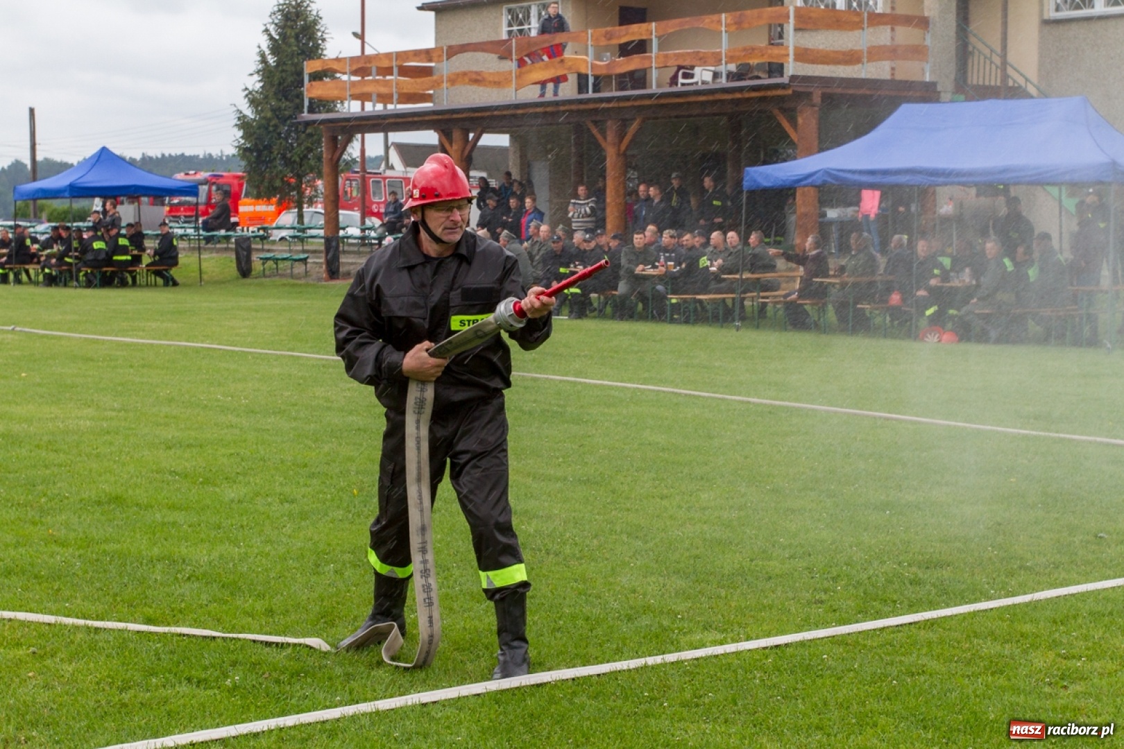 Zdjęcie w galerii na portalu naszraciborz.pl: Druhowie seniorzy rywalizowali w Owsiszczach. Oldboje w dobrej formie!  wiadomości z regionu