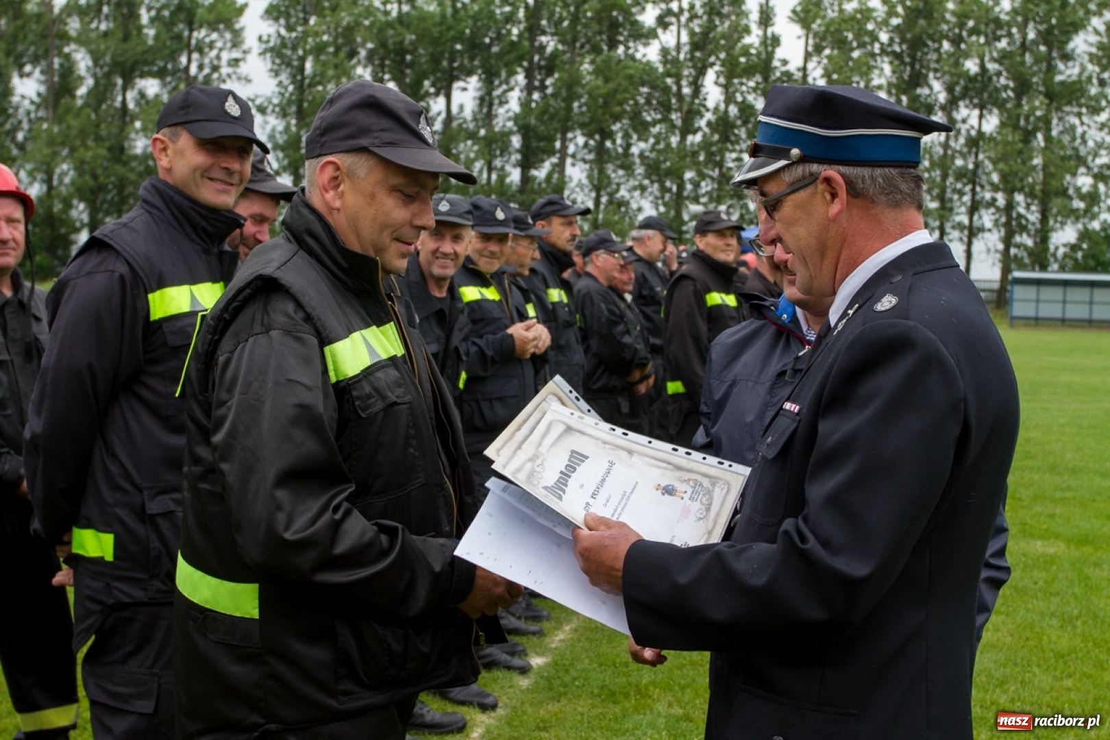 Zdjęcie w galerii na portalu naszraciborz.pl: Druhowie seniorzy rywalizowali w Owsiszczach. Oldboje w dobrej formie!  wiadomości z regionu